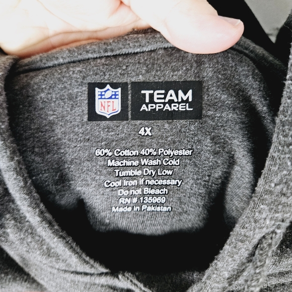 NFL TEAM APPAREL | Chicago Bears football north division pullover hoodie - Picture 6 of 6